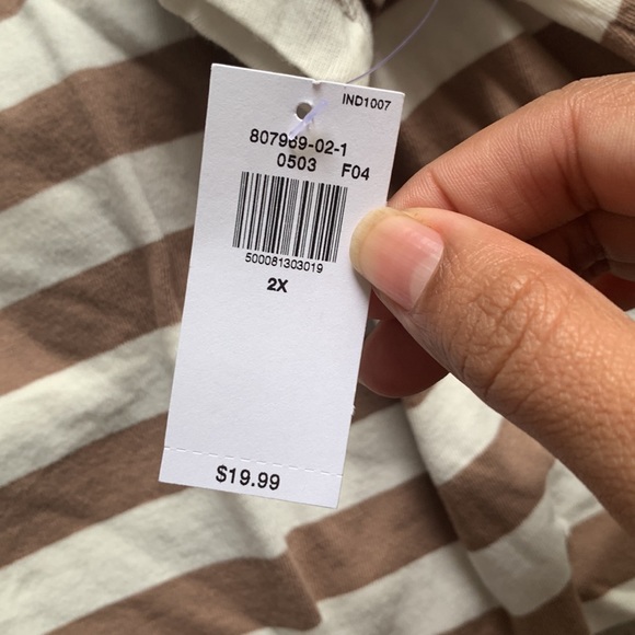 NWT stripes brown t shirt multiple sizes - Picture 4 of 7